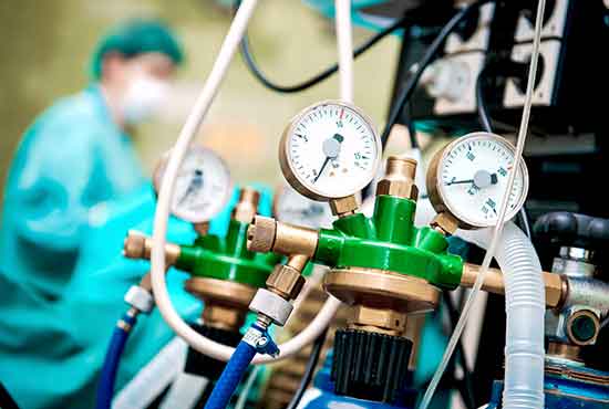 Respiratori e altre attrezzature mediche